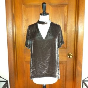 Madewell velvet choker tshirt - medium